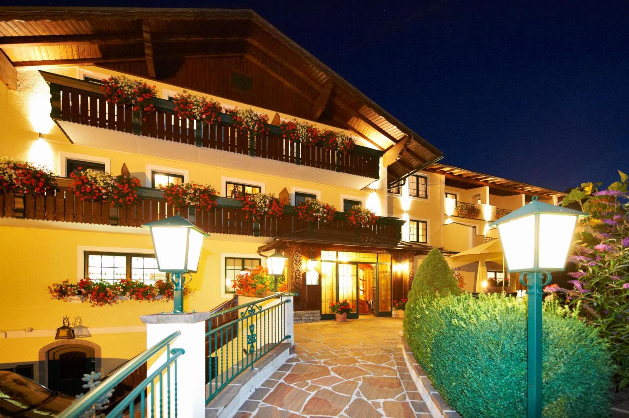 Hotel Martin Рамзау-ам-Дахштайн Екстер'єр фото